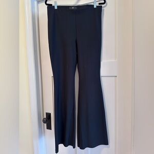 Banana Republic Stretch Flared Pants.NWOT
